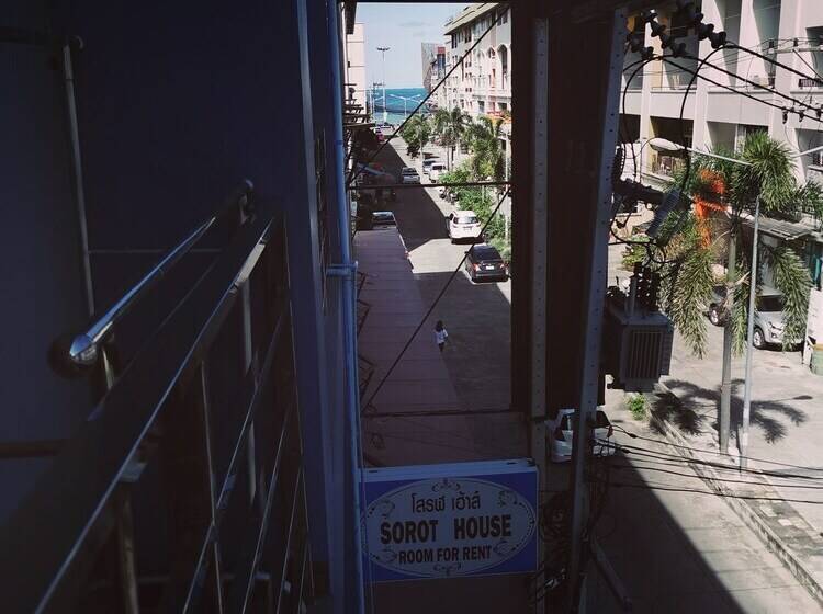 Majatalo Sorot House