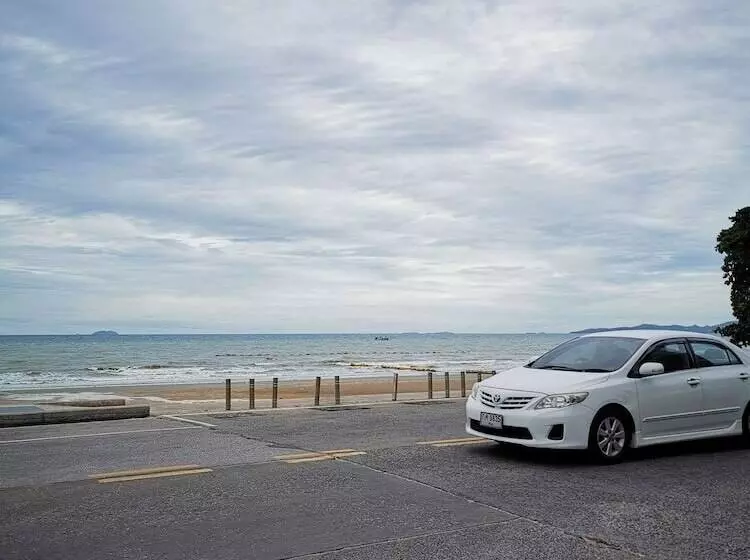 Majatalo Sorot House