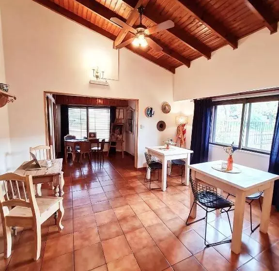 Aamiaismajoitus (B&B) Raíces Hostería Boutique