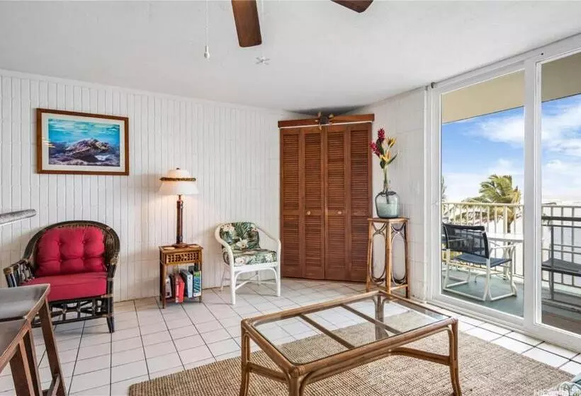 Stunning Ocean Views Condos In Oahu At Punaluu