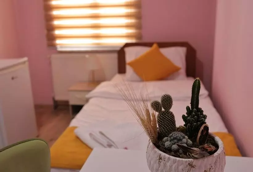 Arda Aksoy Otel