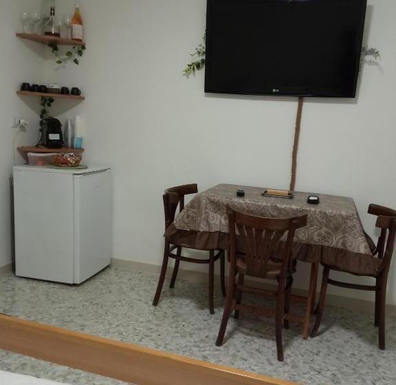 ベッドアンドブレックファースト Camera Brupier