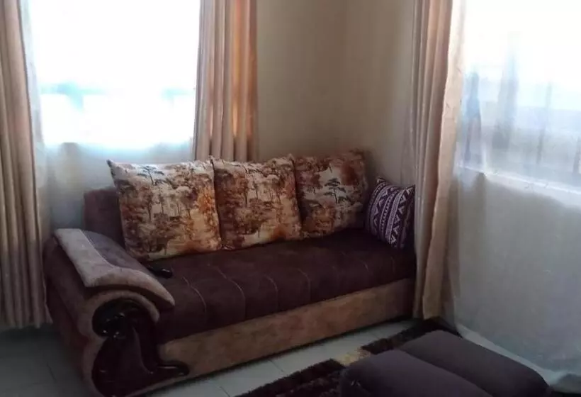 تختخواب و صبحانه Mahnoor Studio Apartment