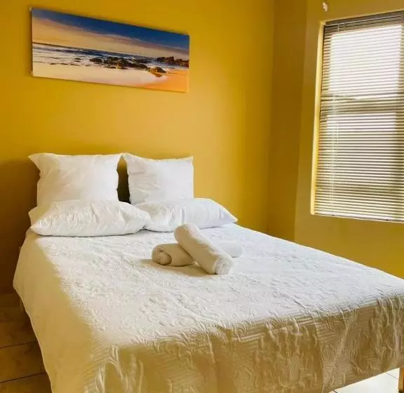 تختخواب و صبحانه Silver Dunes Apartments