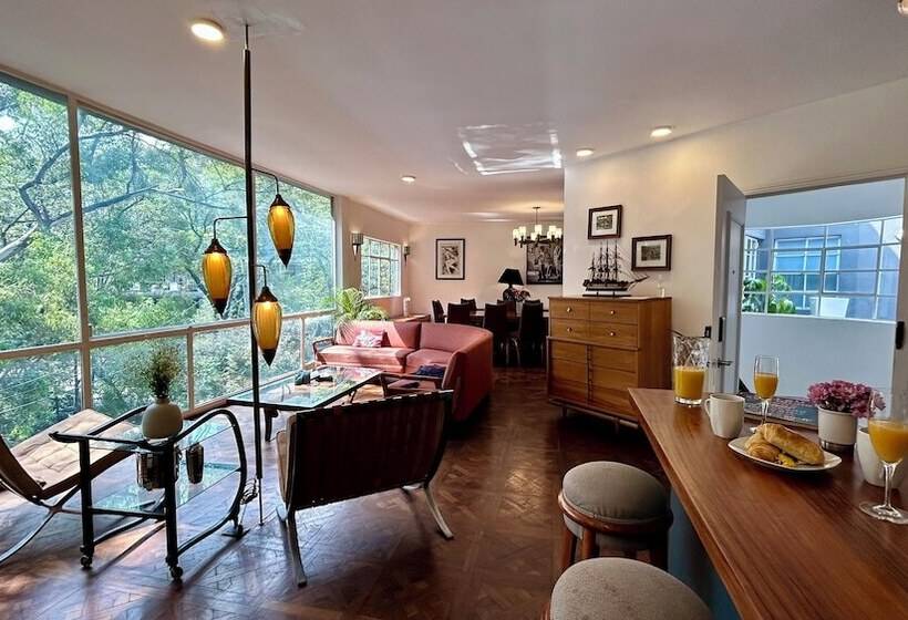 Edificio Art Deco En Roma Norte