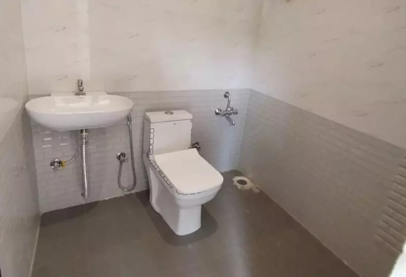 Hotelli Athmaveda   Shivanasamudra