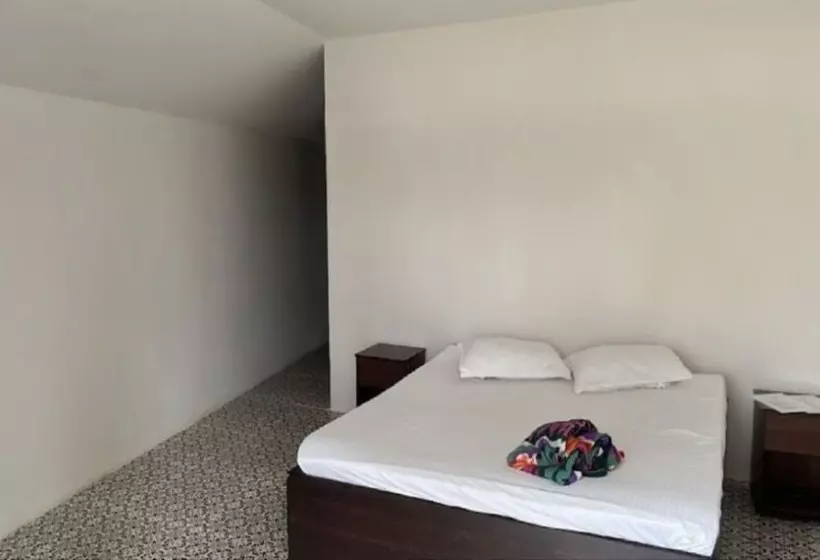 Hotelli Athmaveda   Shivanasamudra