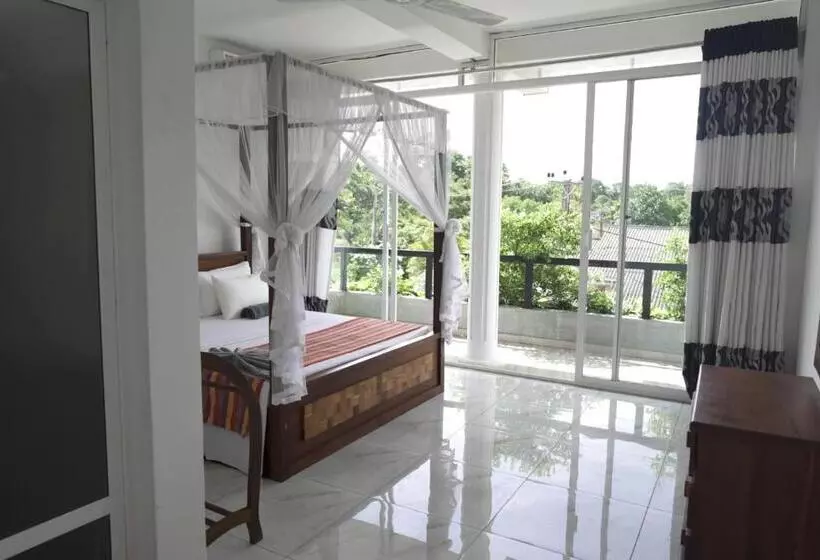 Hotelli Memories Weligama