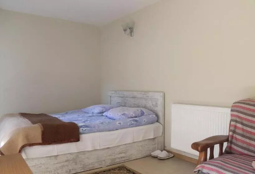 هتل Restaurant Kakhaberi