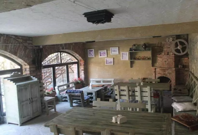 هتل Restaurant Kakhaberi