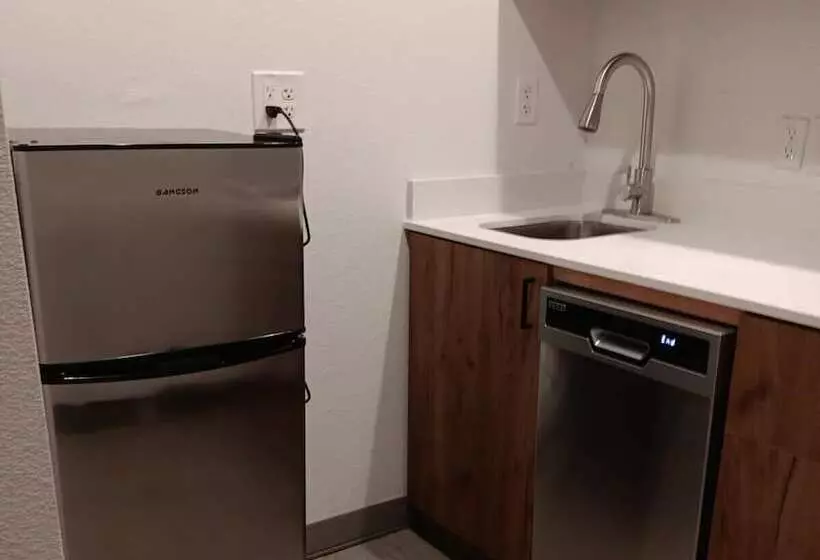 ホテル Stateline Stayovers Extended Stay