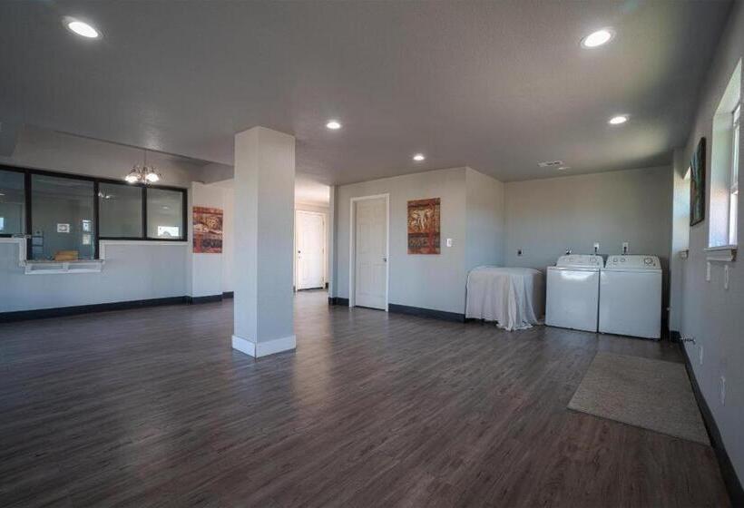 Szálloda Stateline Stayovers Extended Stay