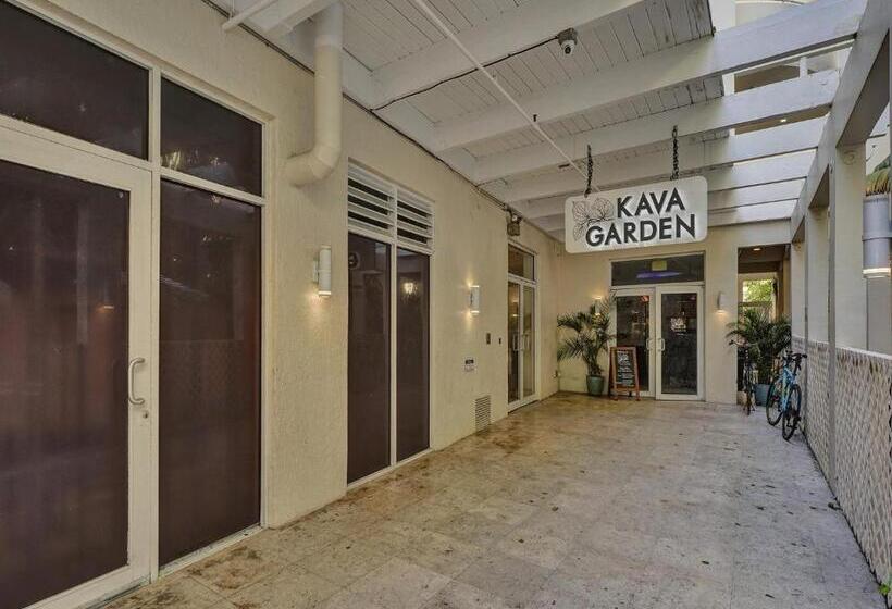 Park Place South Of Fifth