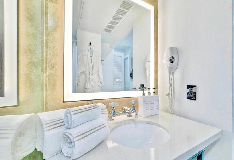 Park Place South Of Fifth