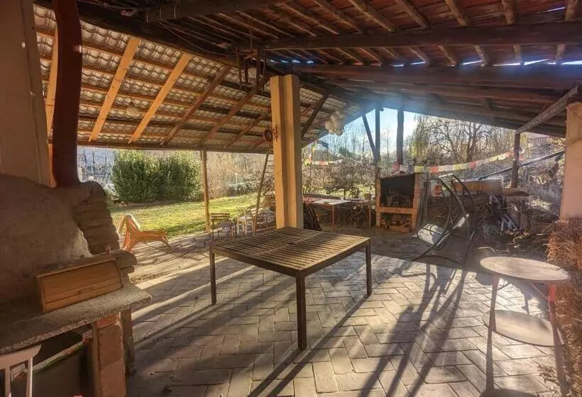 Majatalo Adagio Guesthouse