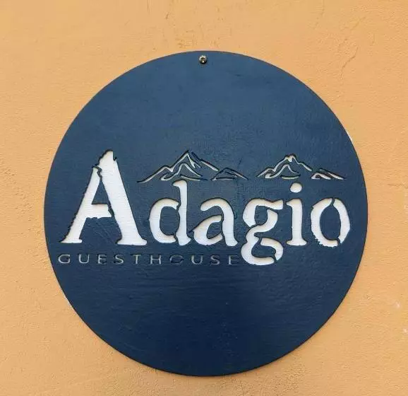 Majatalo Adagio Guesthouse