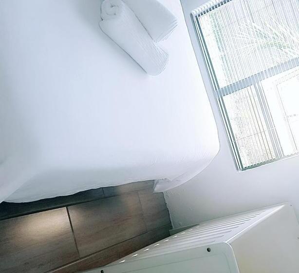 پانسیون Bakoena S Full House