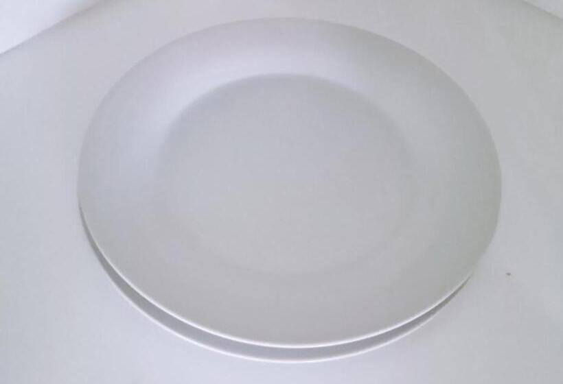 پانسیون Bakoena S Full House