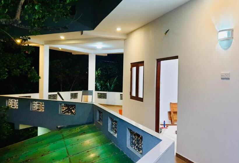 پانسیون Canmin Guest House