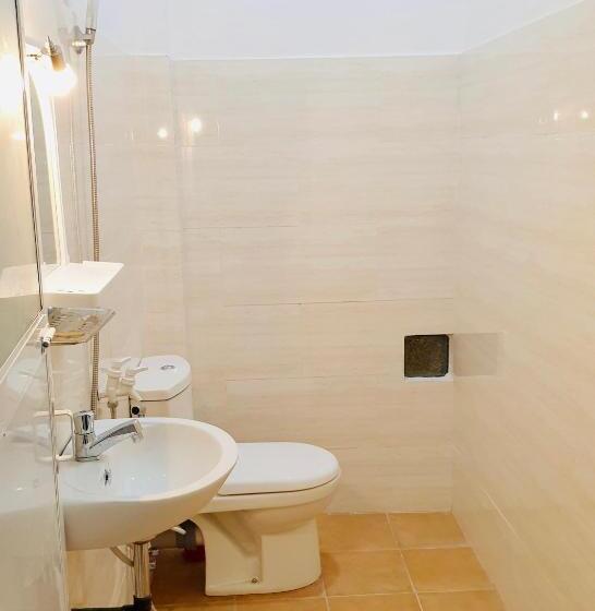 پانسیون Canmin Guest House