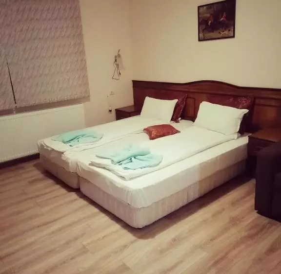 Majatalo Guest House Nani