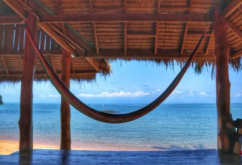 Majatalo Hornbill Bungalow Koh Chang Ranong