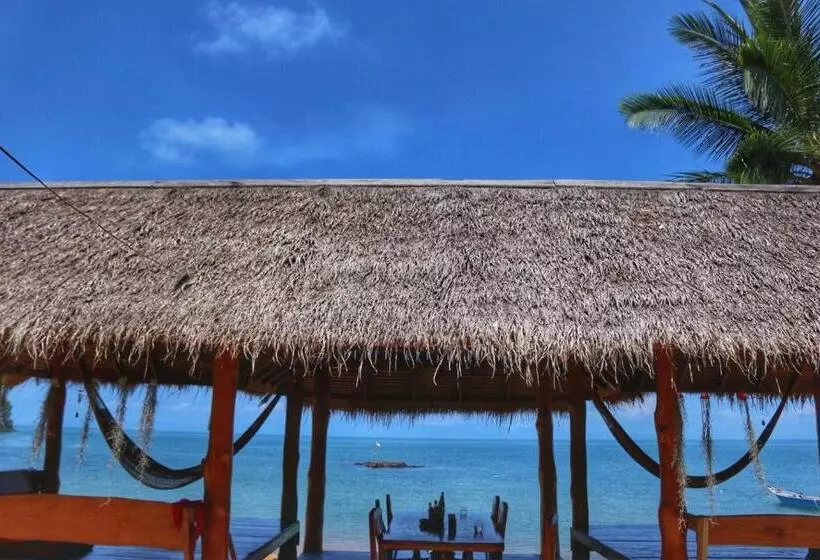 Majatalo Hornbill Bungalow Koh Chang Ranong