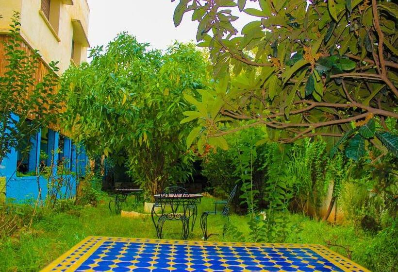 پانسیون Hôtel Maison Karaz