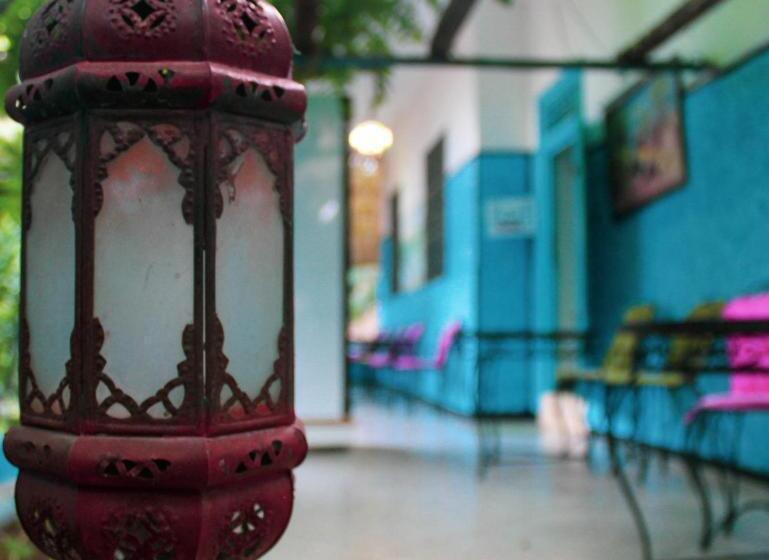 پانسیون Hôtel Maison Karaz