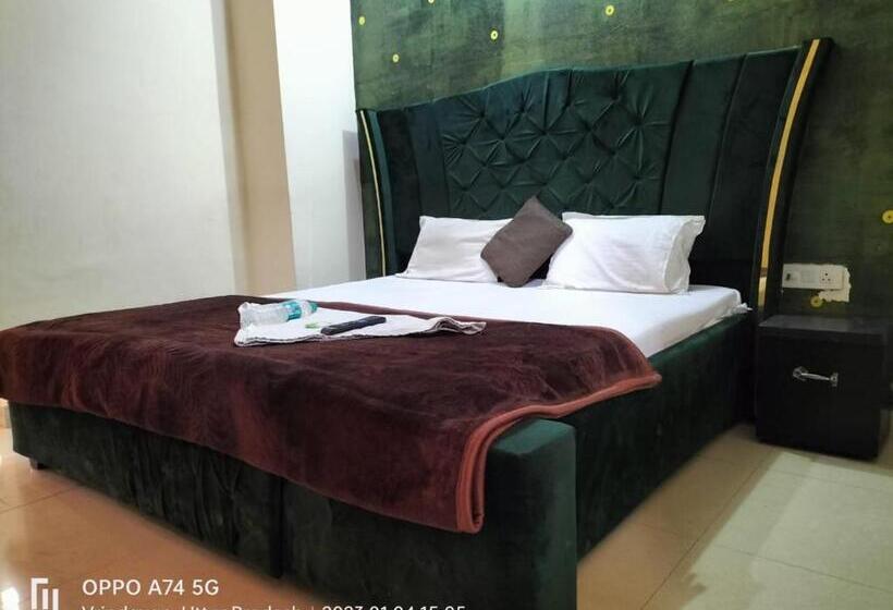 Pensão Panchal Dham