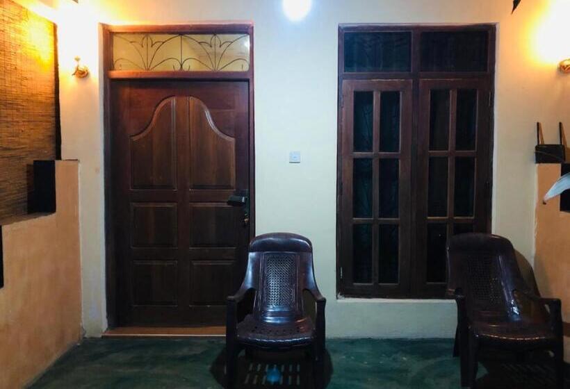 پانسیون Sigiri Peaceful Home Stay