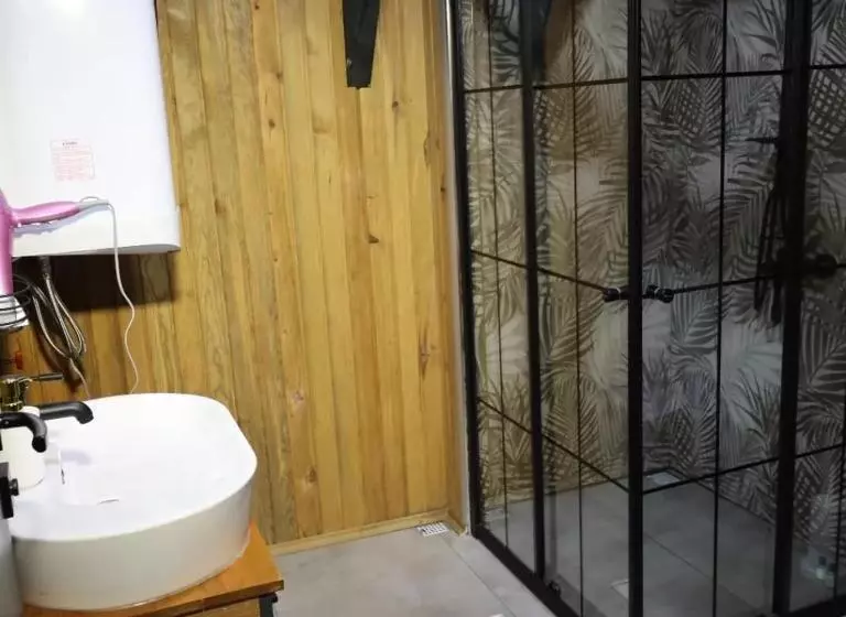 استراحتگاه Arslanlar İteni̇çi̇ Bungalow