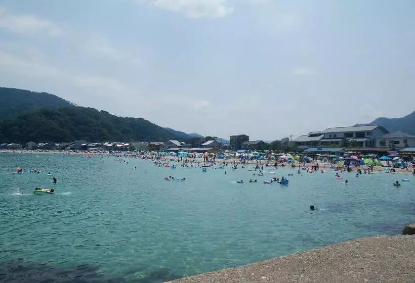 旅館 Nekozaki