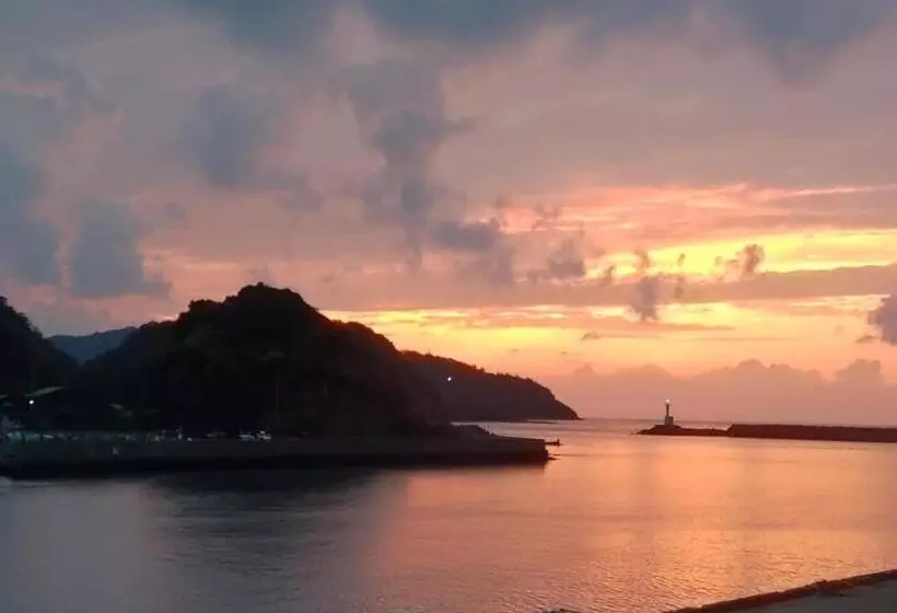旅館 Nekozaki