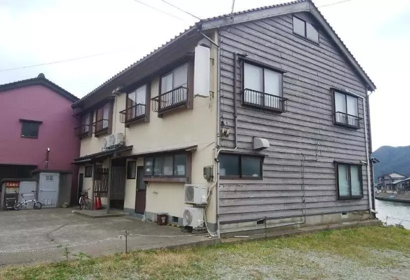 旅館 Nekozaki
