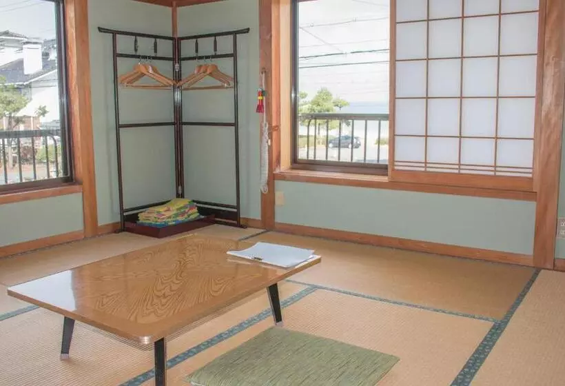 旅館 Nekozaki