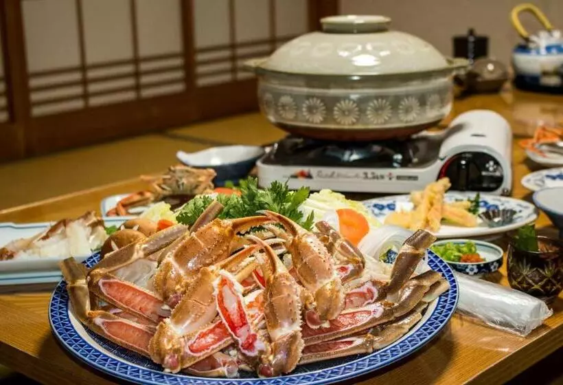 旅館 Nekozaki