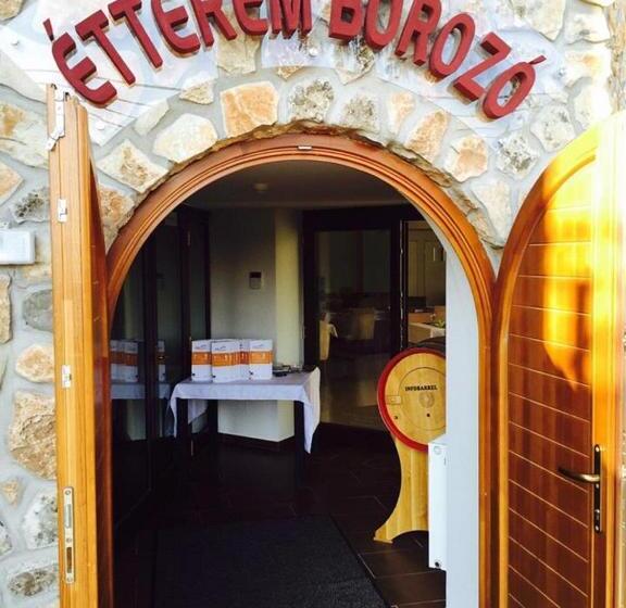 Selfness Hotel Vadvirág Mátraszentimre