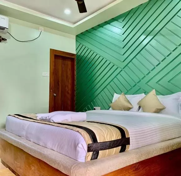 The Royal Beach Resort