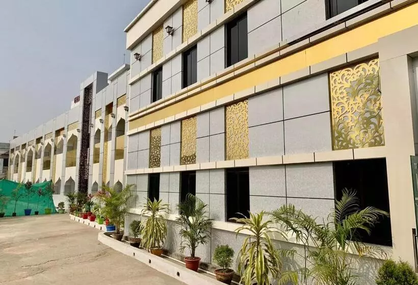 The Royal Beach Resort