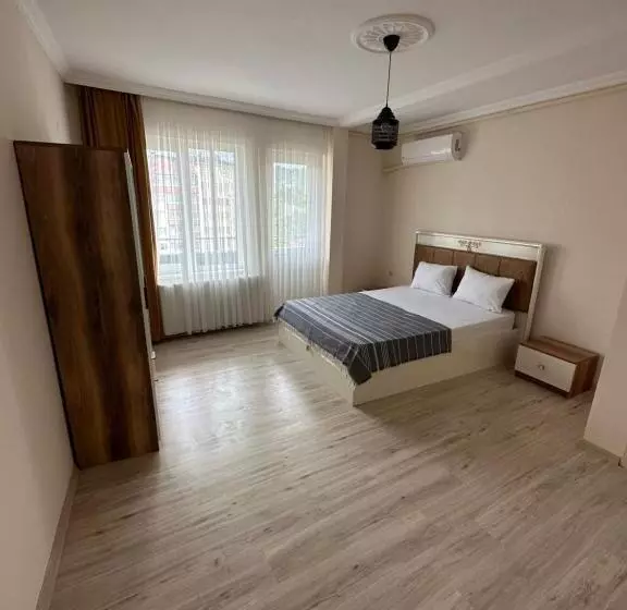 Arsi̇n Apart ارسين اوتيل طرابزون