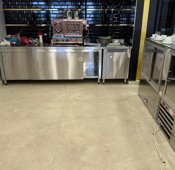 Arsi̇n Apart ارسين اوتيل طرابزون