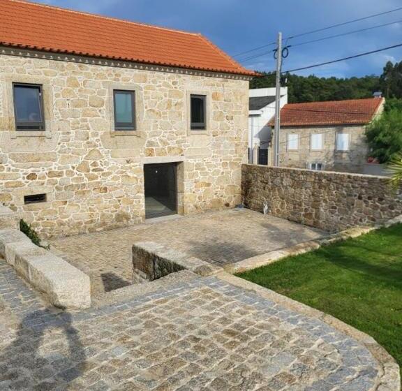 Nocleg ze śniadaniem Paços Do Douro, Chambre Privée Avec Piscine