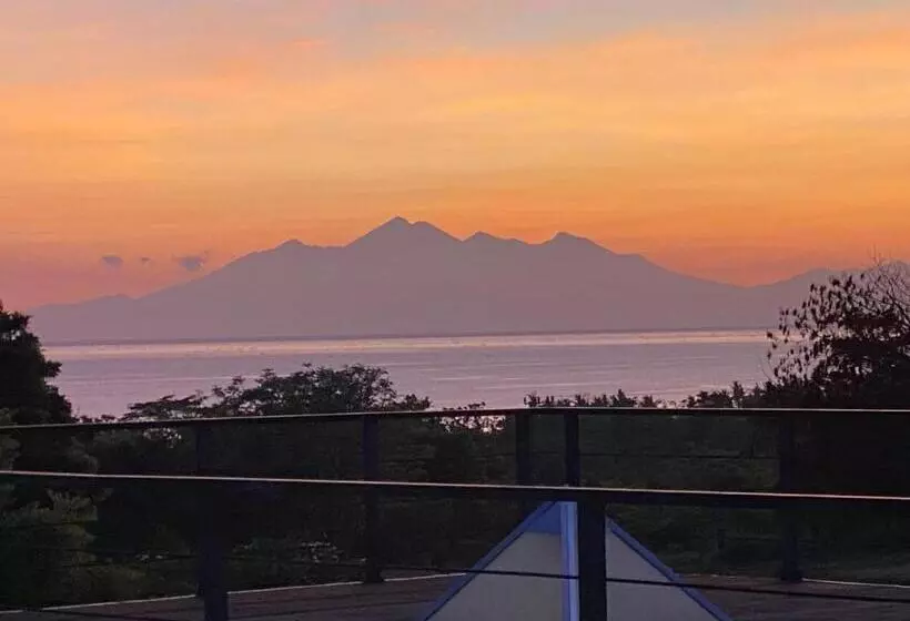 ベッドアンドブレックファースト Makati Villa