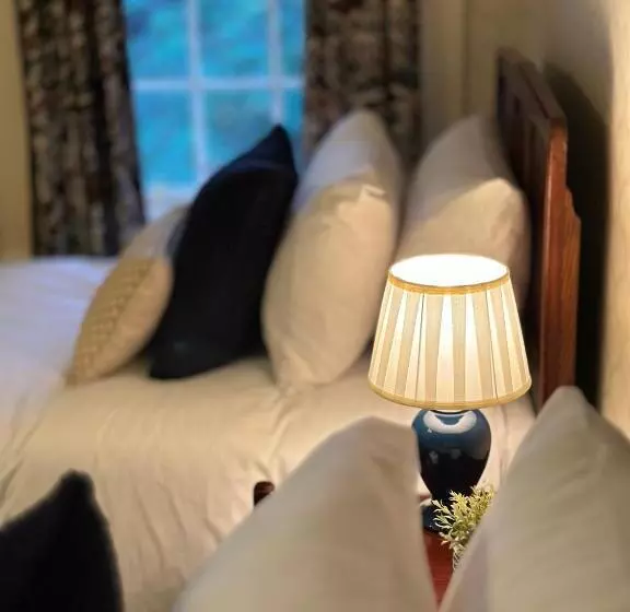 ベッドアンドブレックファースト Twin Room, Spean Lodge