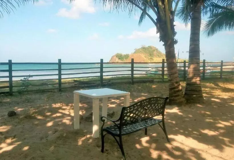 ホテル Calitang Pearl Cottage