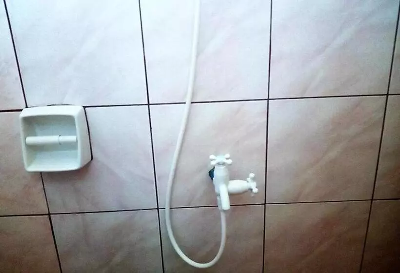 ホテル Calitang Pearl Cottage