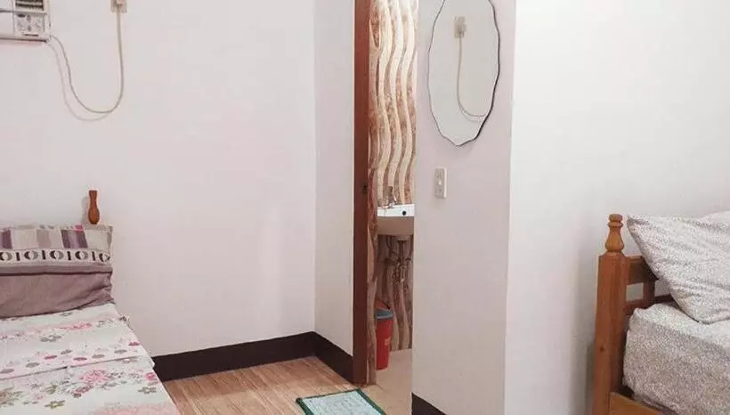 ホテル Calitang Pearl Cottage