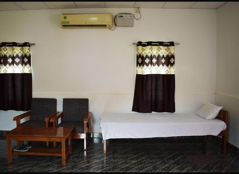 فندق Falcon Jungle Resort