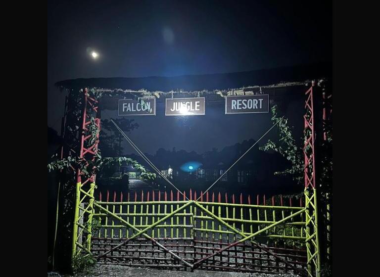 فندق Falcon Jungle Resort